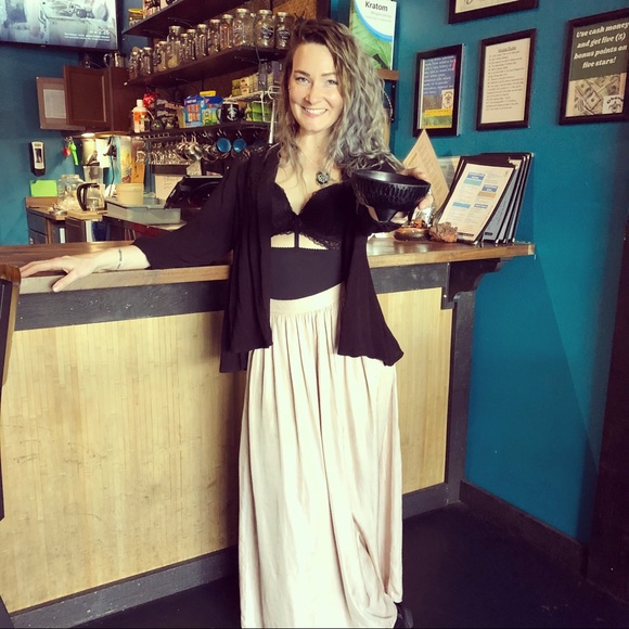 Meet your Posher, Jenney! - Picture 1 of 12